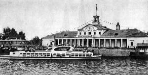 Водный трамвайчик