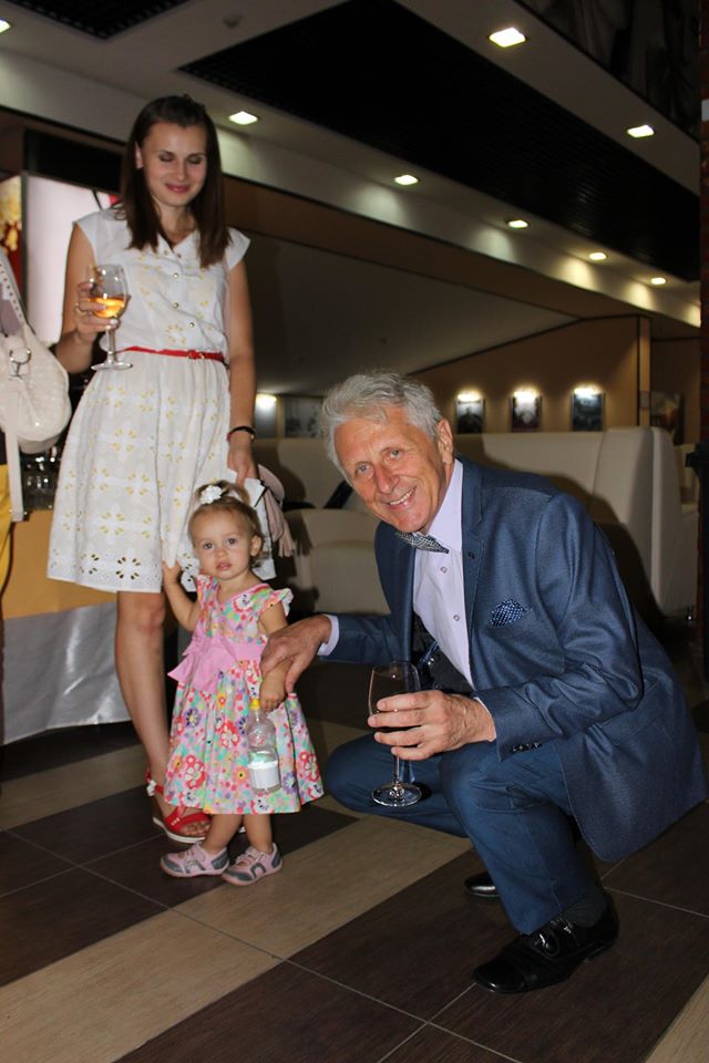 ...и внучка звездочка Полина